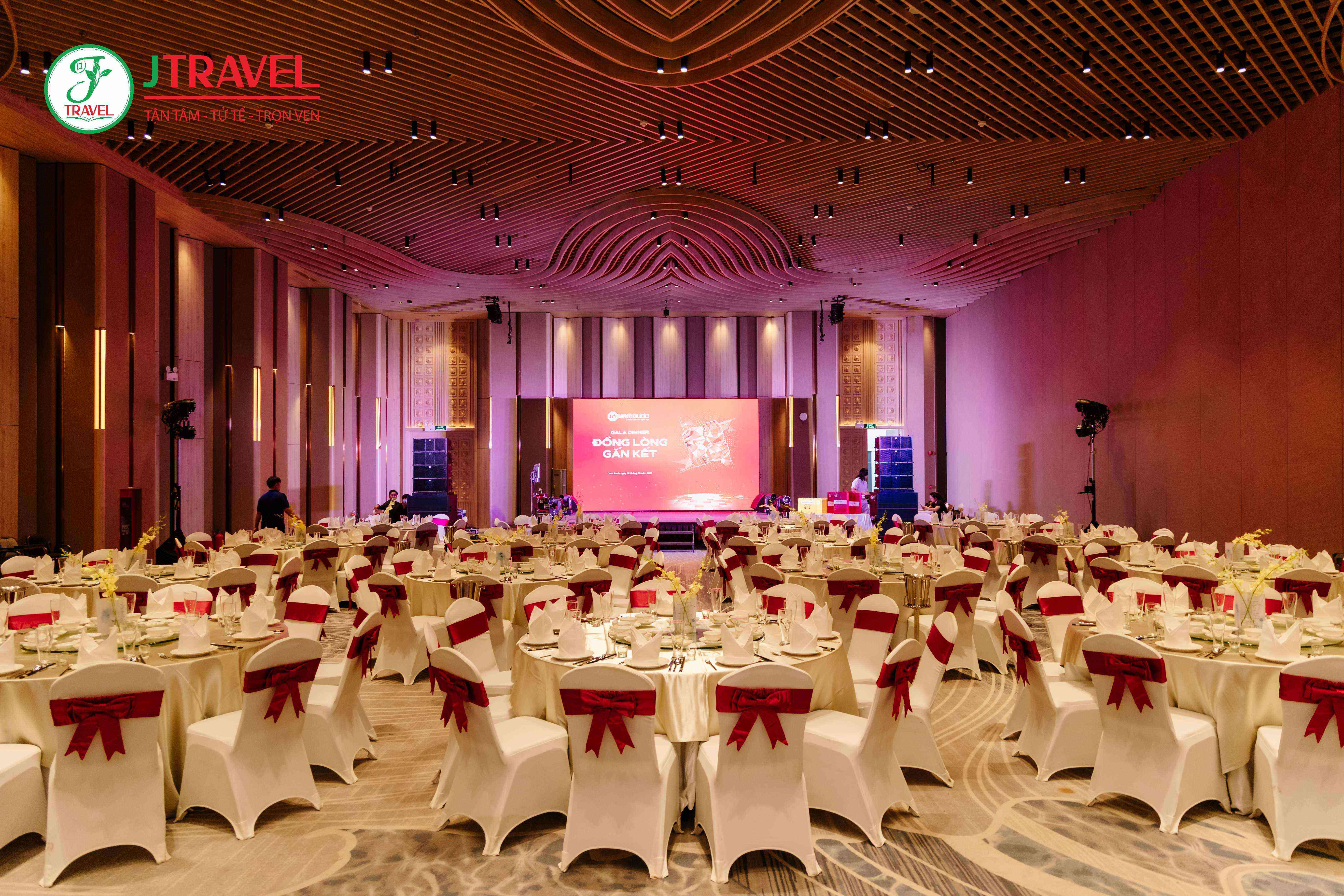 Hình 1: Không gian hội nghị khách hàng do J Travel thiết kế và điều phối