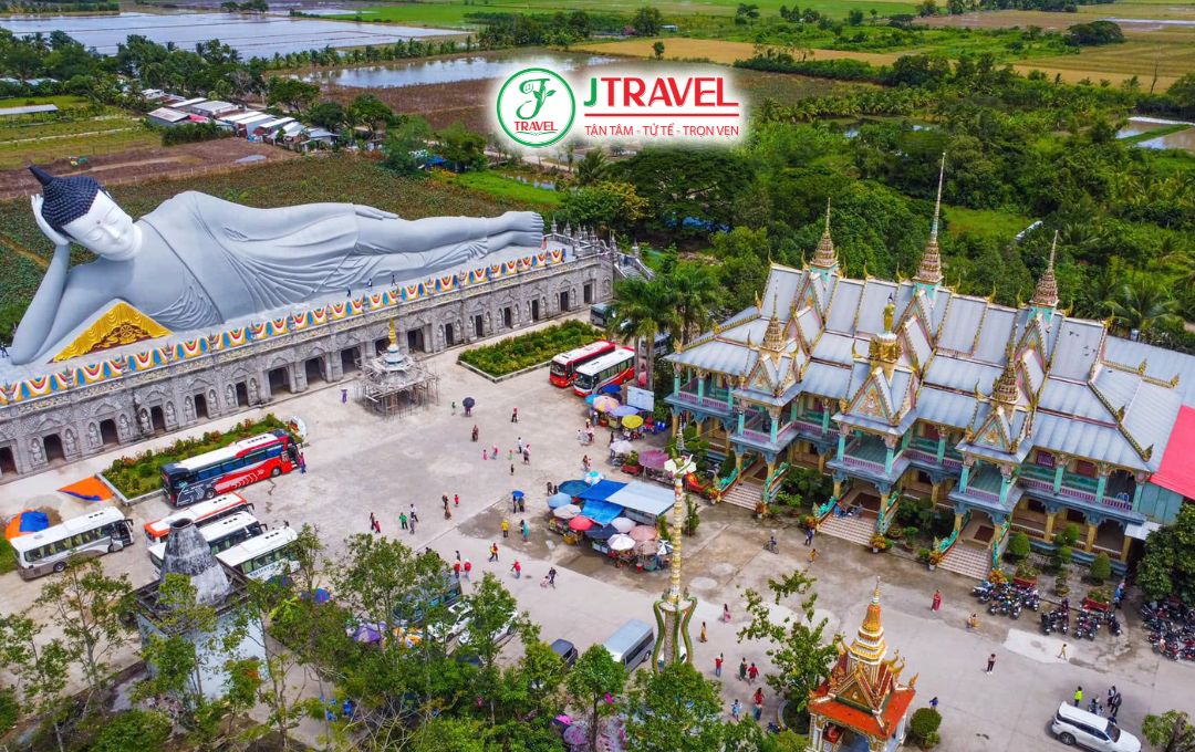 Khuôn viên chùa Somrong