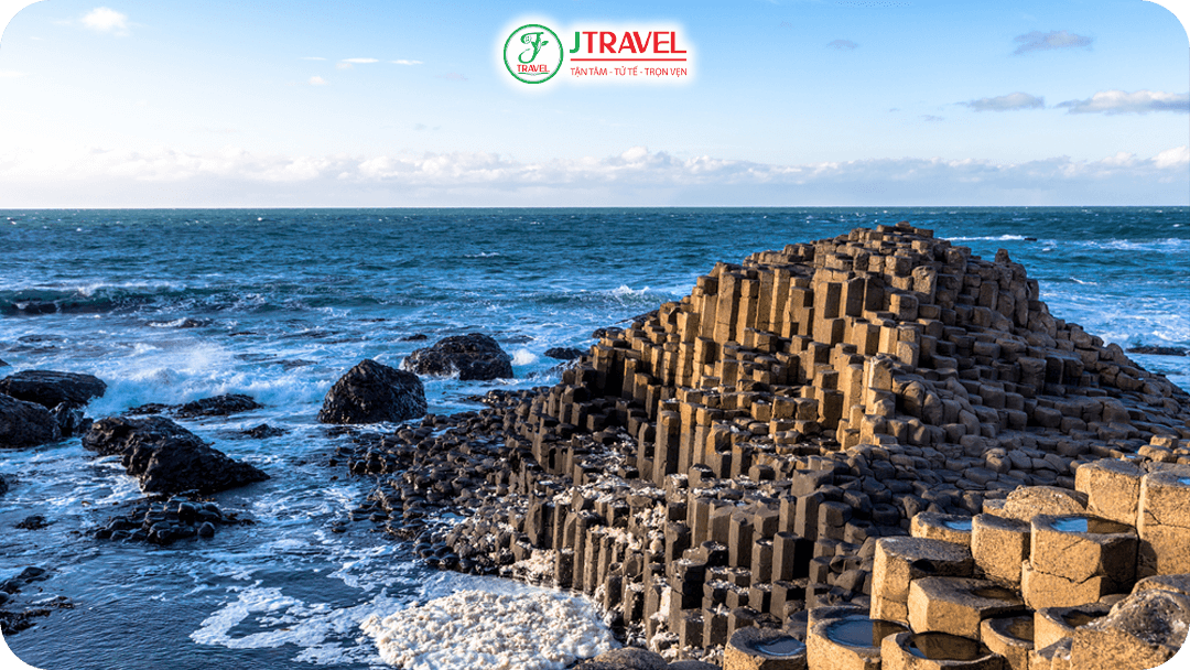 Giant’s Causeway – Kỳ quan thiên nhiên của Bắc Ireland