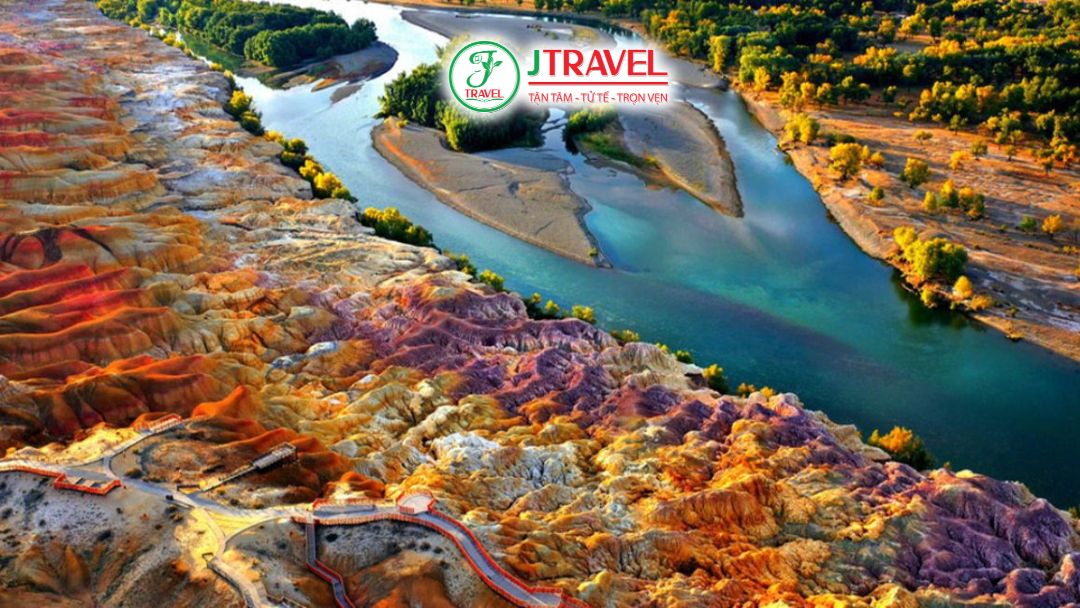 Bãi Ngũ Sắc bên sông Irtysh River
