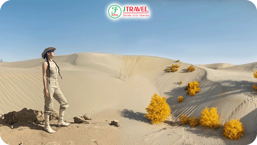 Nhất định phải đi cung đường Sa mạc Taklamakan một lần trong đời