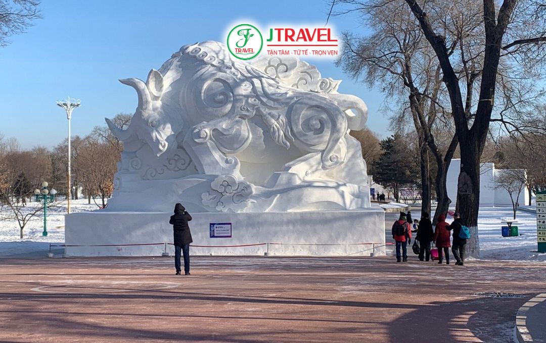 Tham quan Đảo Thái Dương mất bao lâu