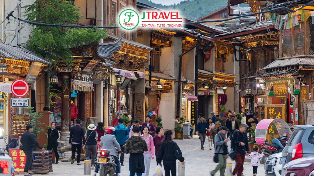 Các Con Hẻm Và Góc Check-in Đậm Chất Tây Tạng