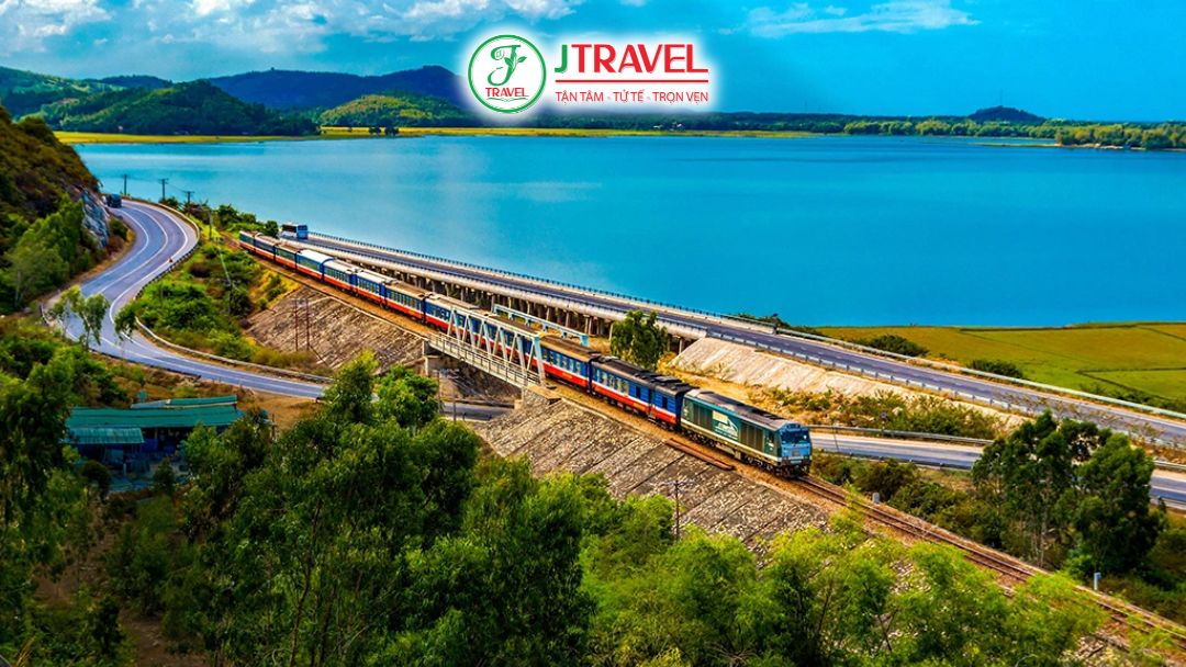 Du lịch Việt Nam dễ dàng nhờ hệ thống giao thông đa dạng
