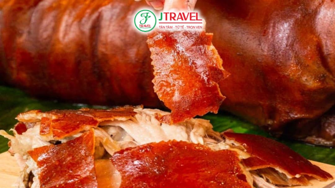 Lechon heo quay nguyên con đặc sản Philippines