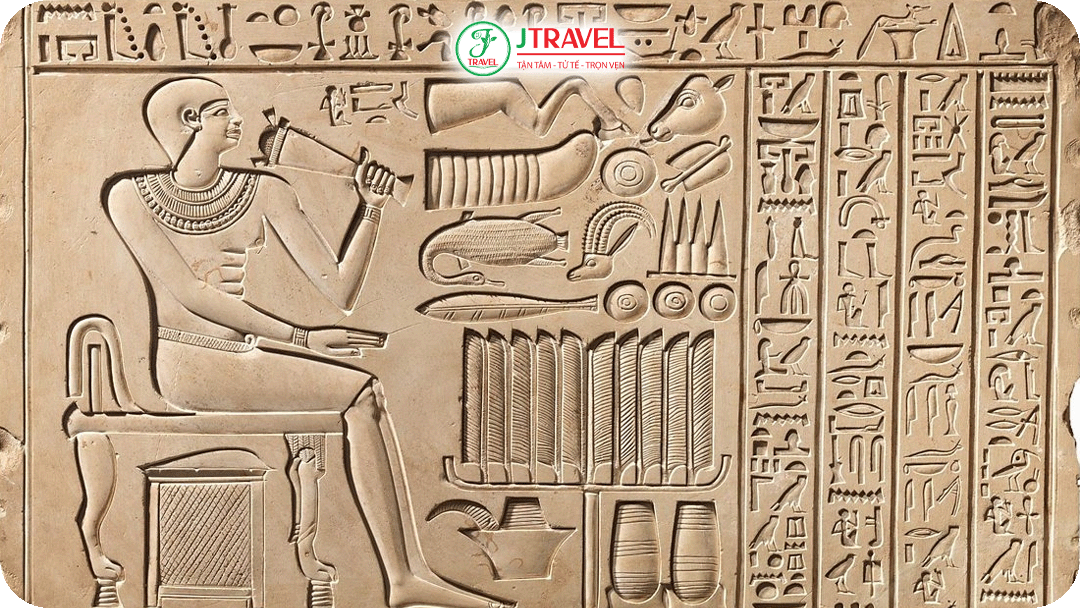 Chữ tượng hình là ngôn ngữ linh thiêng do thần linh ban tặng