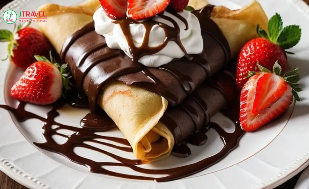 Crêpe ăn kèm mứt, sô cô la