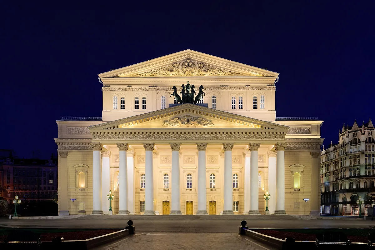 Nhà hát Bolshoi trên quảng trường Teatralnaya, Moscow