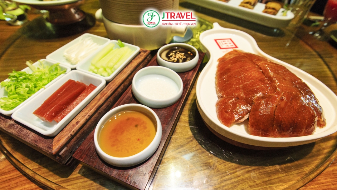 Khẩu phần vịt quay tại 全聚德 Quanjude