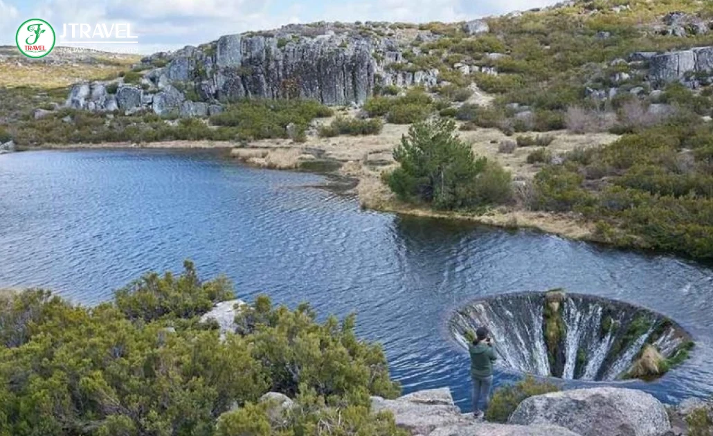 Vườn quốc gia Serra da Estrela – dãy núi cao nhất Bồ Đào Nha