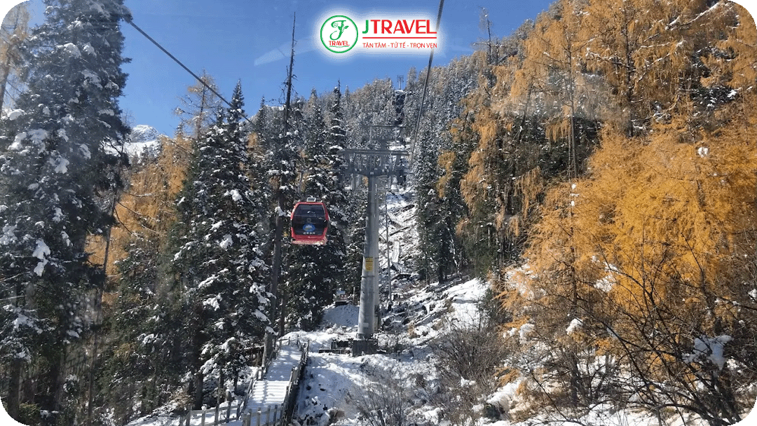 Đạt Cổ Băng Xuyên mùa thu – Bức tranh rừng lá đỏ