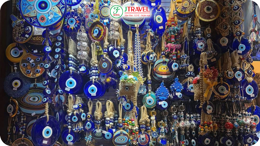 Mắt Nazar xanh – bùa hộ mệnh truyền thống Thổ Nhĩ Kỳ