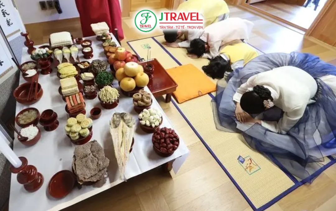 Những Món Ăn Truyền Thống Ngày Chuseok