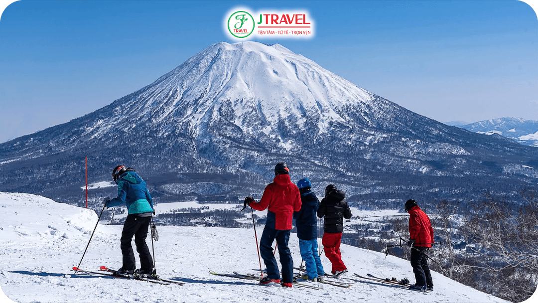 Tuyết phủ trắng cả Hokkaido vào mùa đông