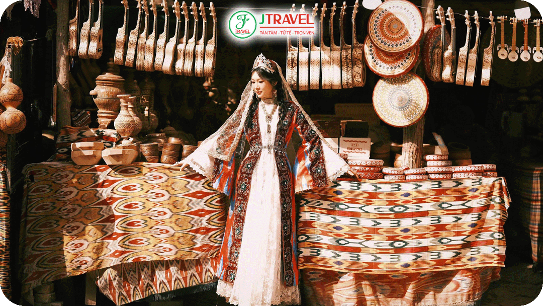 Hóa thân thành những người dân Duy Ngô Nhĩ