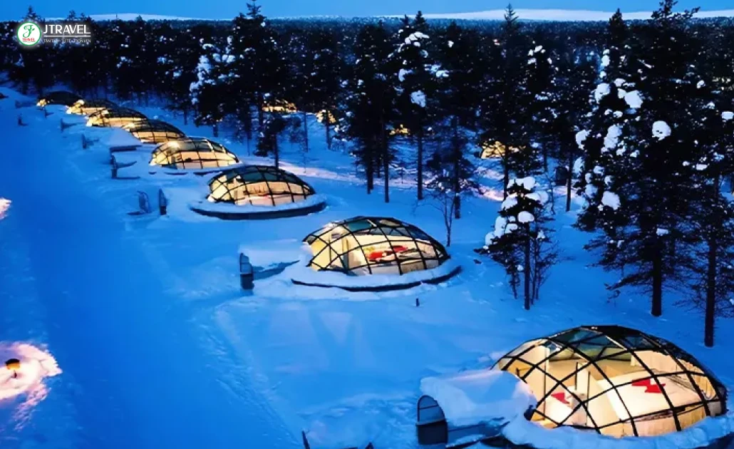 Ngôi làng Ông già Noel tại Rovaniemi