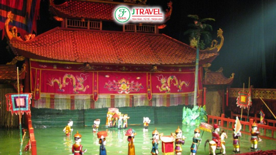 Múa rối nước truyền thống trăm năm