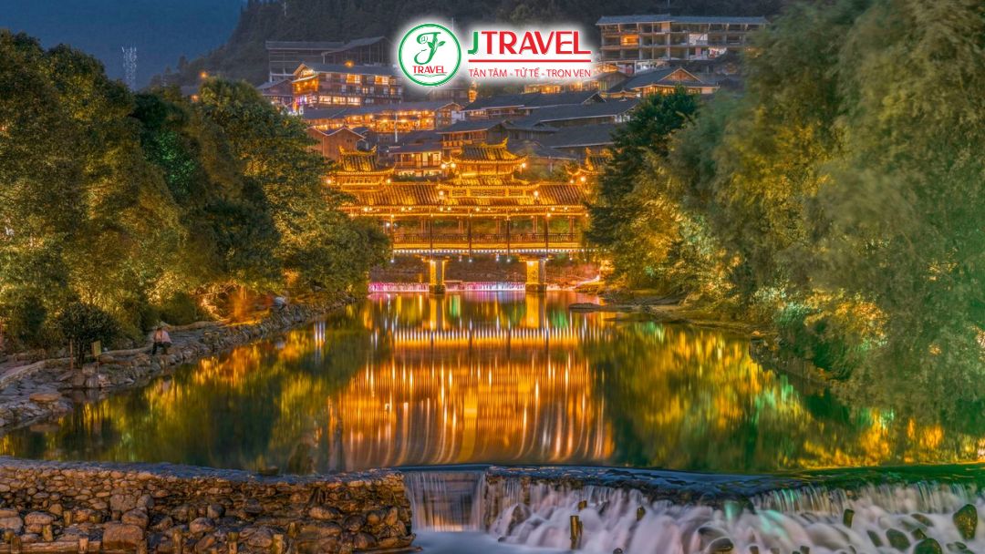 Bản làng dân tộc giữa núi rừng Quý Châu còn giữ nét truyền thống