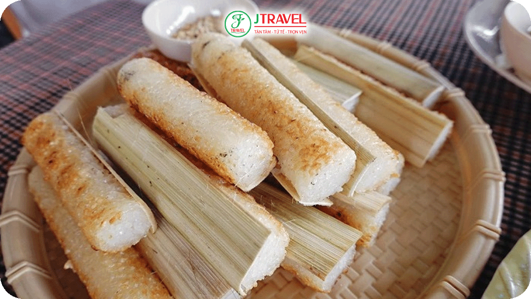 Cơm lam – Món ăn mộc mạc của người Tây Nguyên