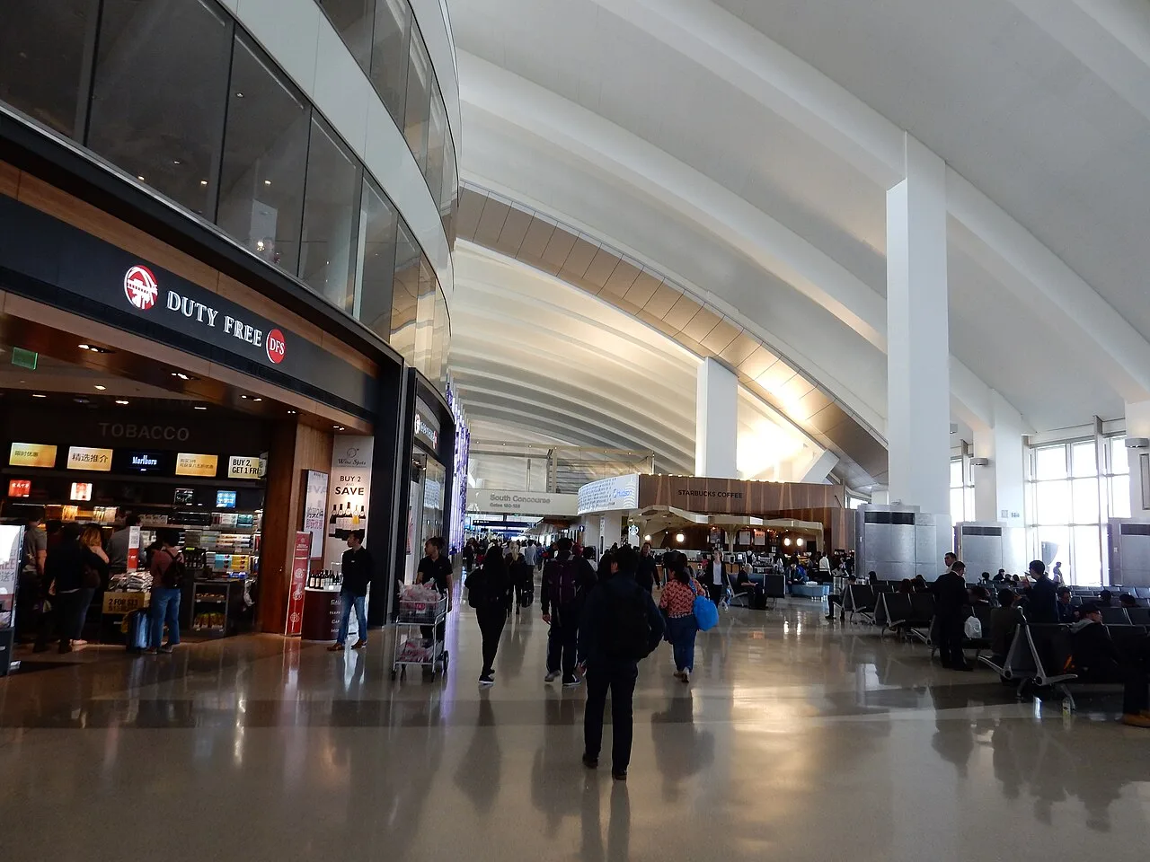 Nhà ga quốc tế Tom Bradley sân bay Los Angeles, cửa ngõ nhập cảnh Mỹ của tour Bờ Tây