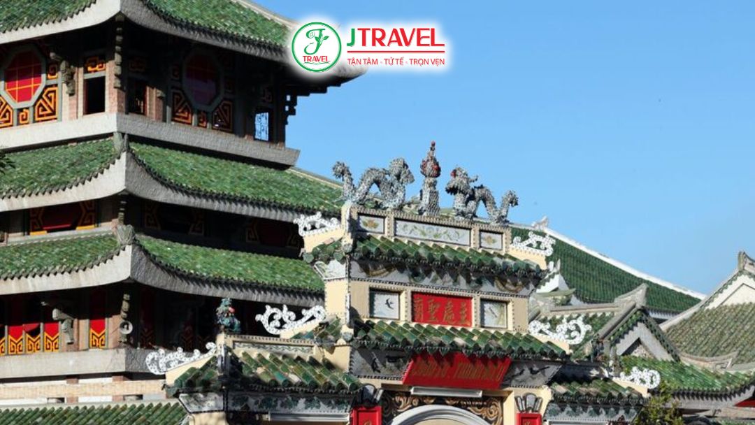 Viếng Miếu Bà Chúa Xứ Núi Sam