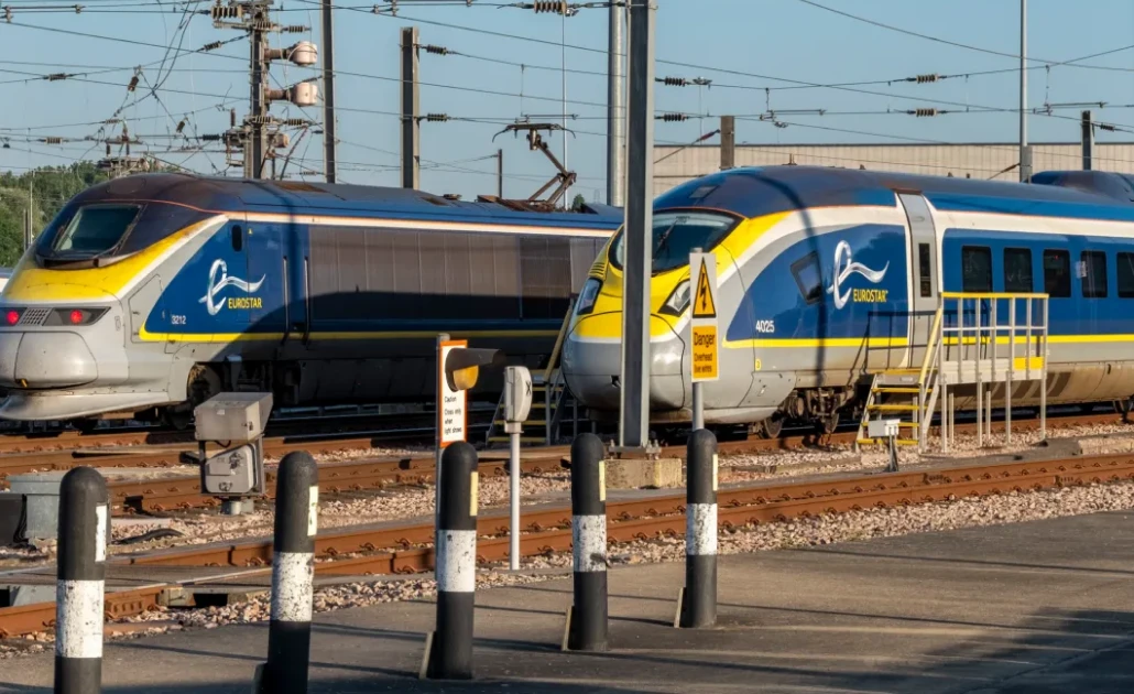 Tàu Eurostar di chuyển nhanh từ các thành phố Ý đến trung tâm Vatican
