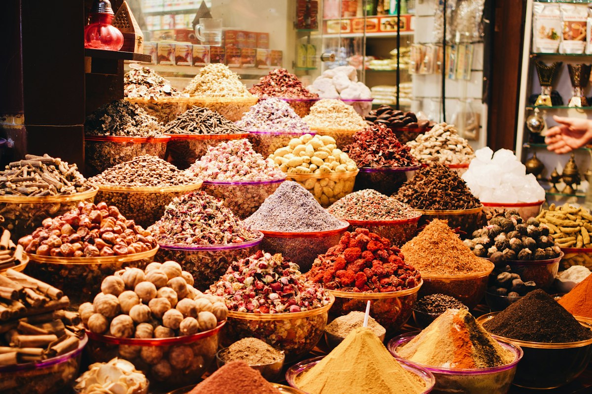 Gian hàng gia vị ở khu chợ Istanbul