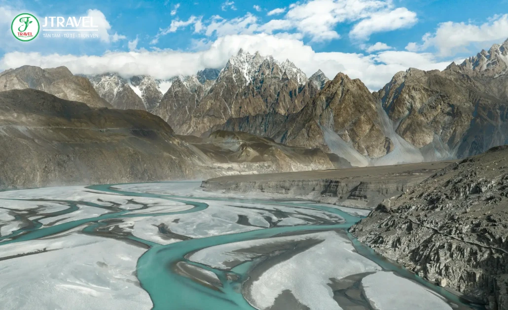 Hunza Valley phong cảnh như tranh vẽ