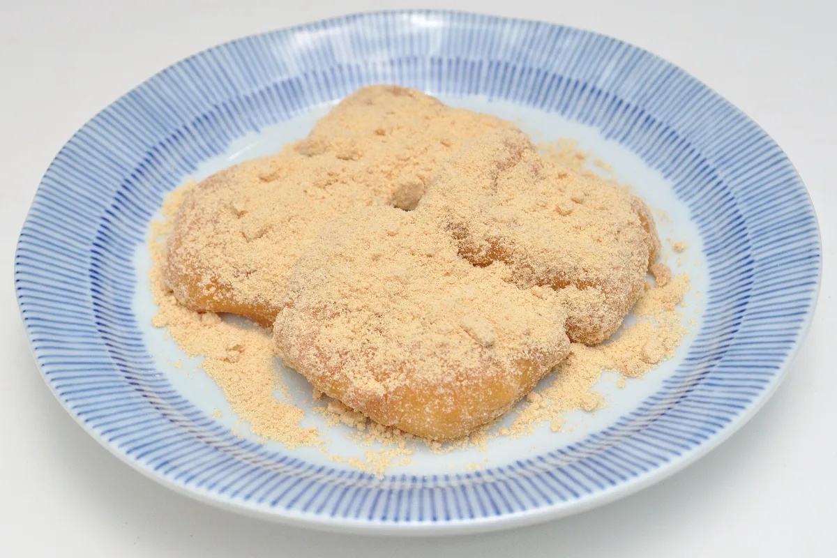 Bánh mochi nướng cuốn rong biển isobe mochi