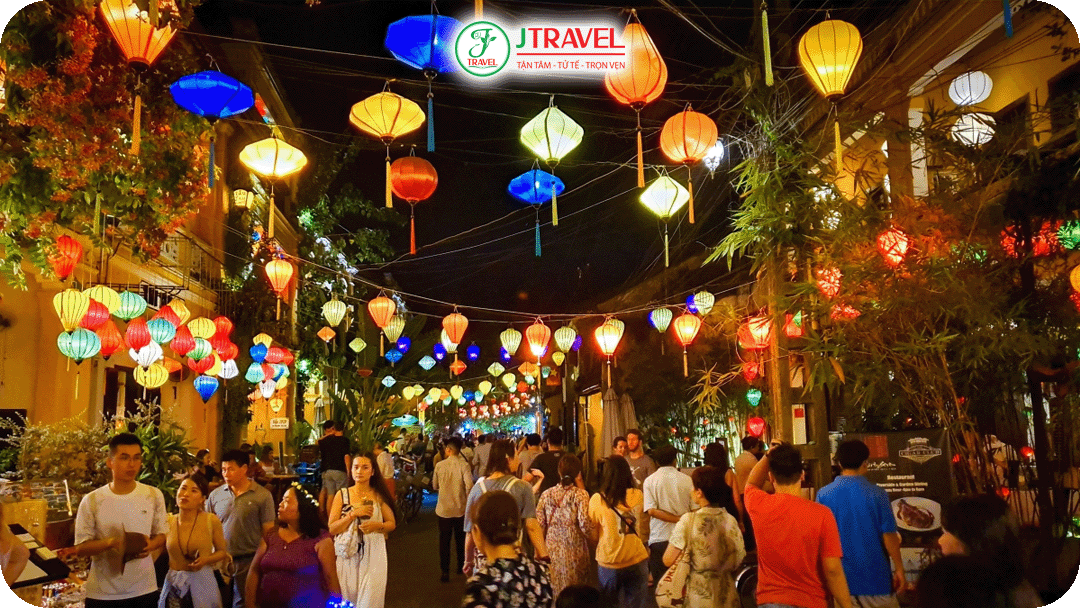 Hội An về đêm là thời điểm vàng để tận hưởng cuộc sống