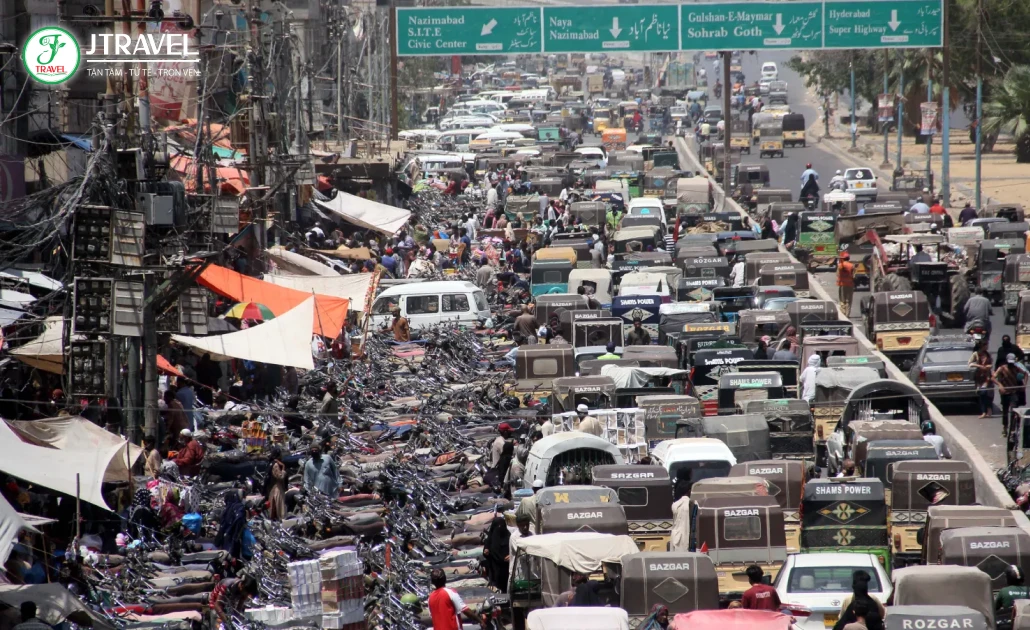 Lưu ý an toàn khi du lịch Pakistan về văn hóa, giao thông và thời tiết