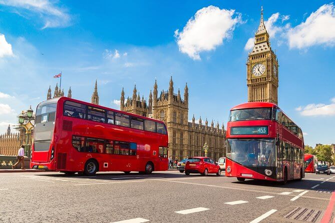 Xe buýt hai tầng là phương tiên lý tưởng khi du lịch tại London