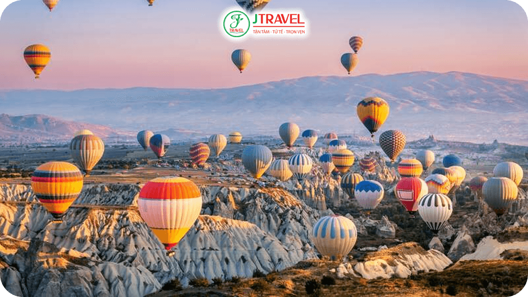 Thời điểm lý tưởng để bay khinh khí cầu