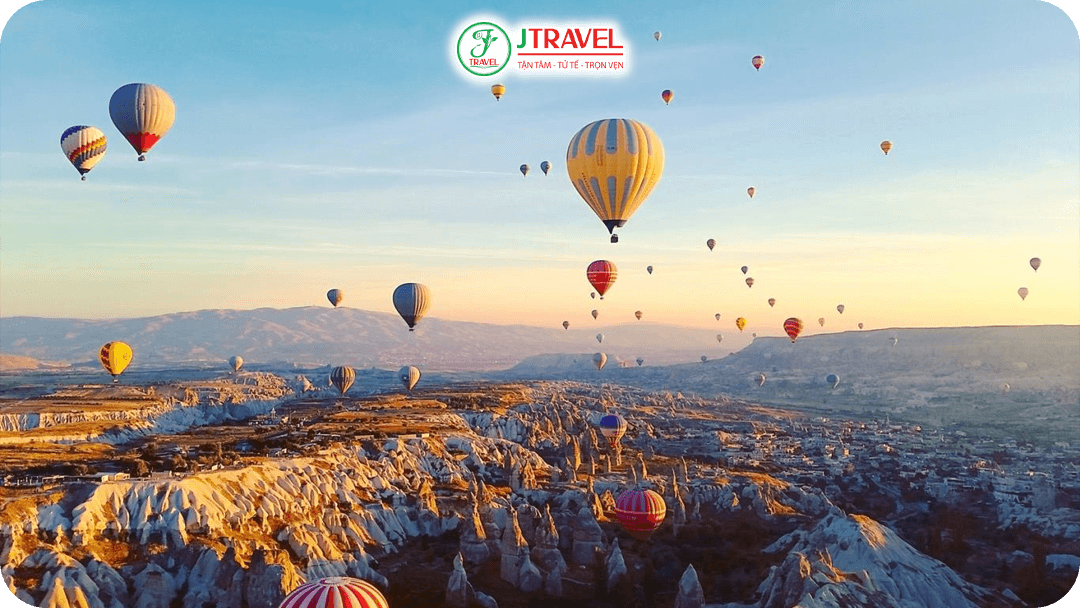 Trải nghiệm bay khinh khí cầu Pamukkale