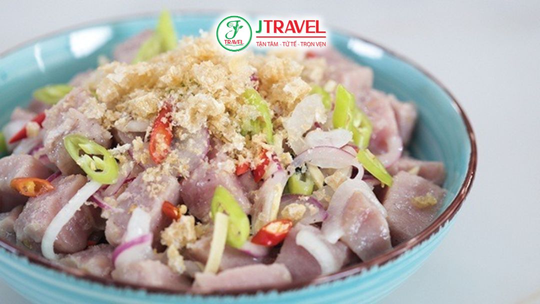 Kinilaw Philippines gỏi cá sống chế biến bằng giấm và chanh