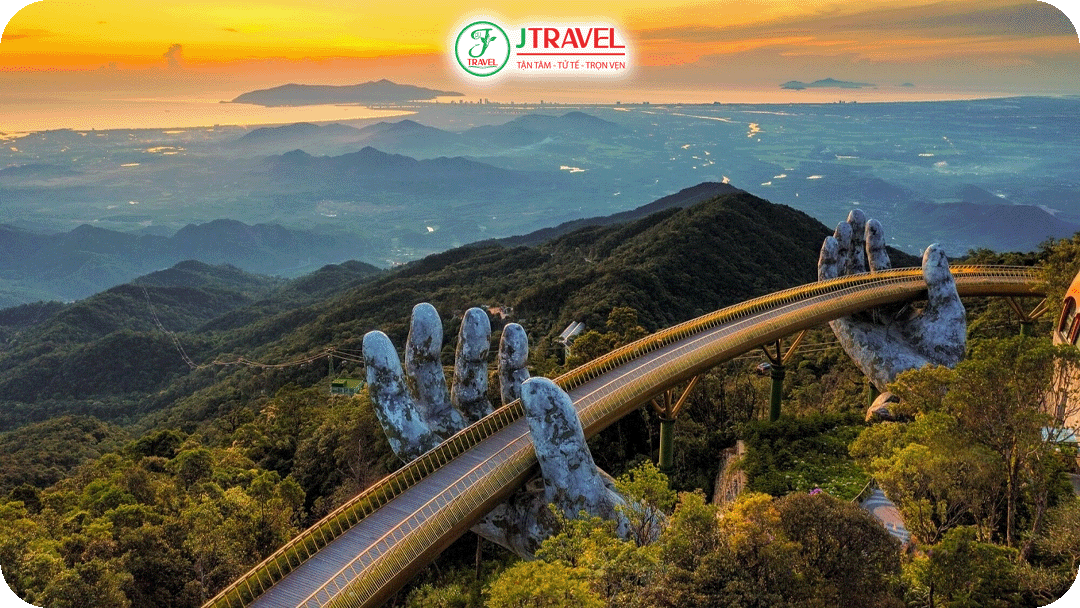 Cầu Vàng là công trình nổi bật nhất tại Ba Na Hills