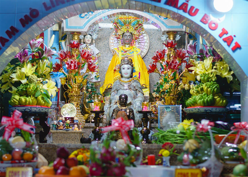 Điện thờ Linh Sơn Thánh Mẫu