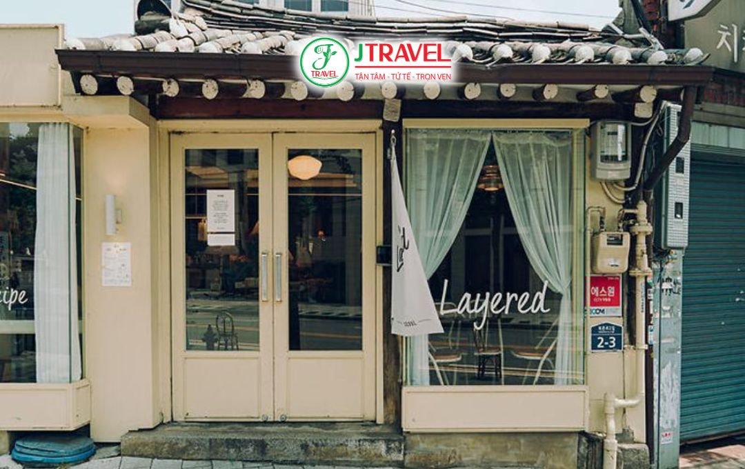 Layered Cafe Anguk