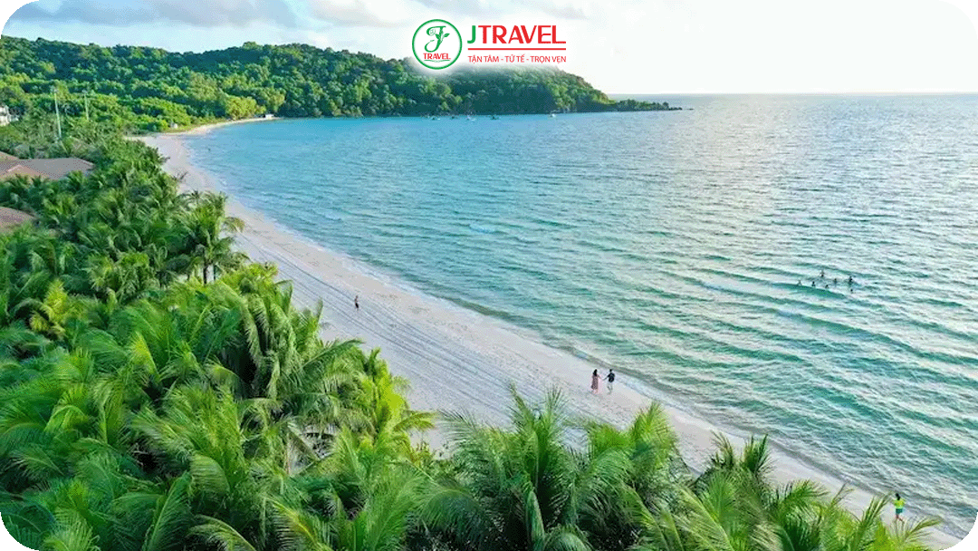 Bãi Dài – Bãi biển đẹp hàng đầu thế giới