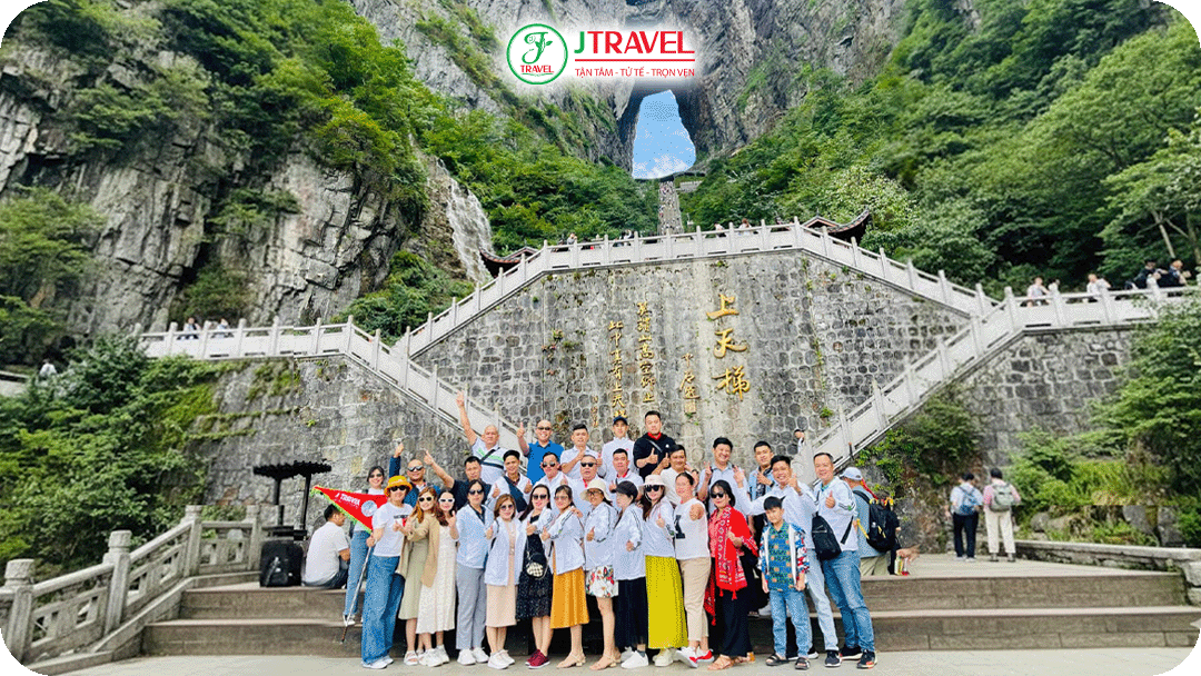 Trương Gia Giới là lựa chọn lý tưởng cho du khách yêu thiên nhiên ngoạn mục