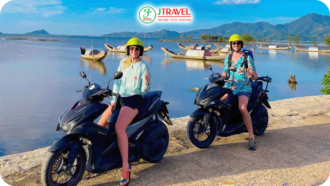 Thuê xe máy là lựa chọn được nhiều du khách ưu tiên khi đến Đà Nẵng