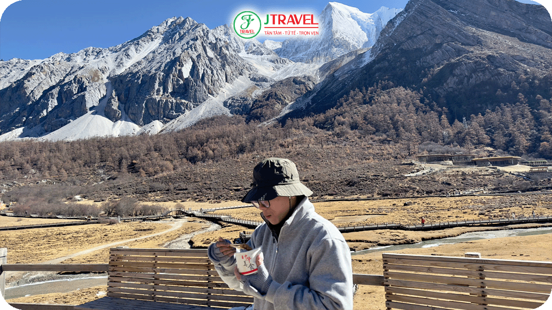 Hình ảnh khách thực tế đoàn J Travel du lịch Á Đinh