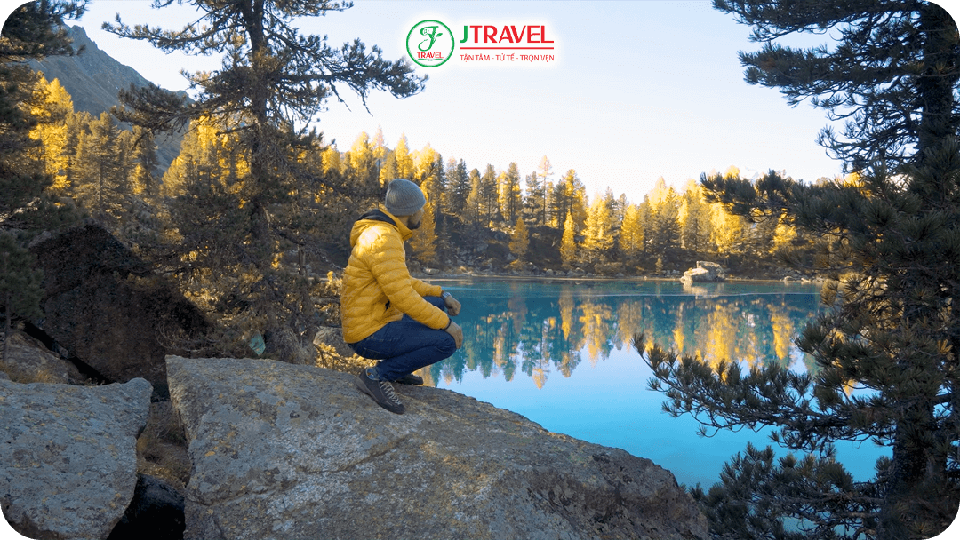 Hồ Saseo là địa điểm trekking thu hút nhiều du khách yêu thích sự tĩnh lặng