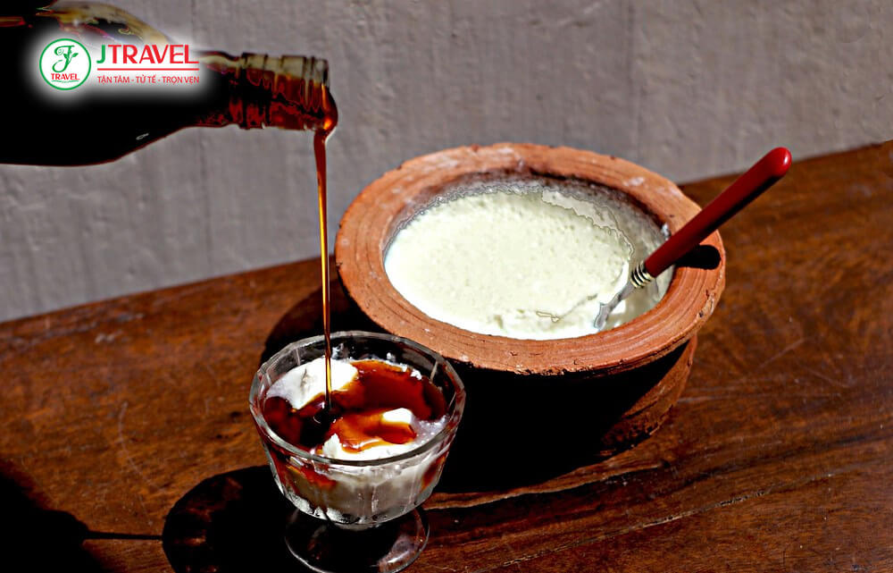 Buffalo curd với treacle