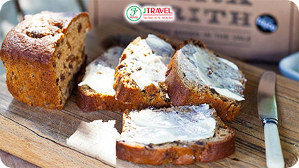 Bara Brith – Bánh Mì Trà Hoa Quả Cổ Điển