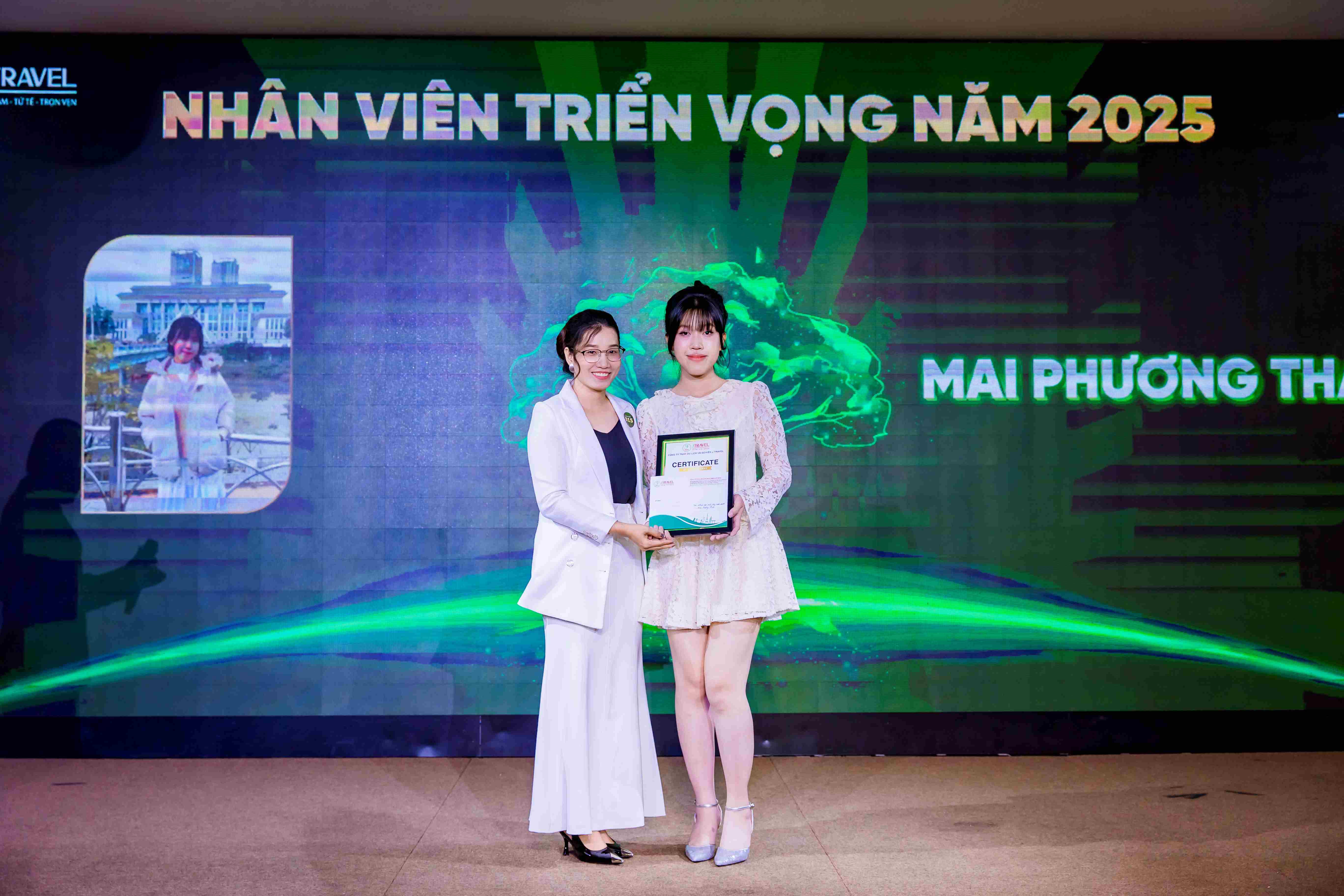 Nhân viên triển vọng năm 2025