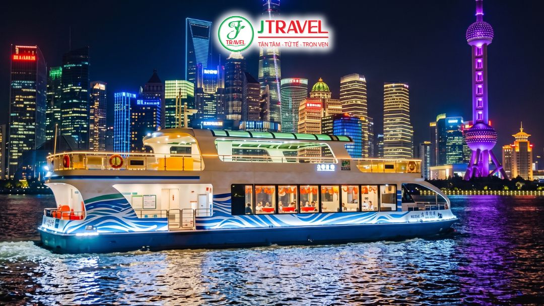 Tàu xuất phát từ bến Jinling East Road Wharf 