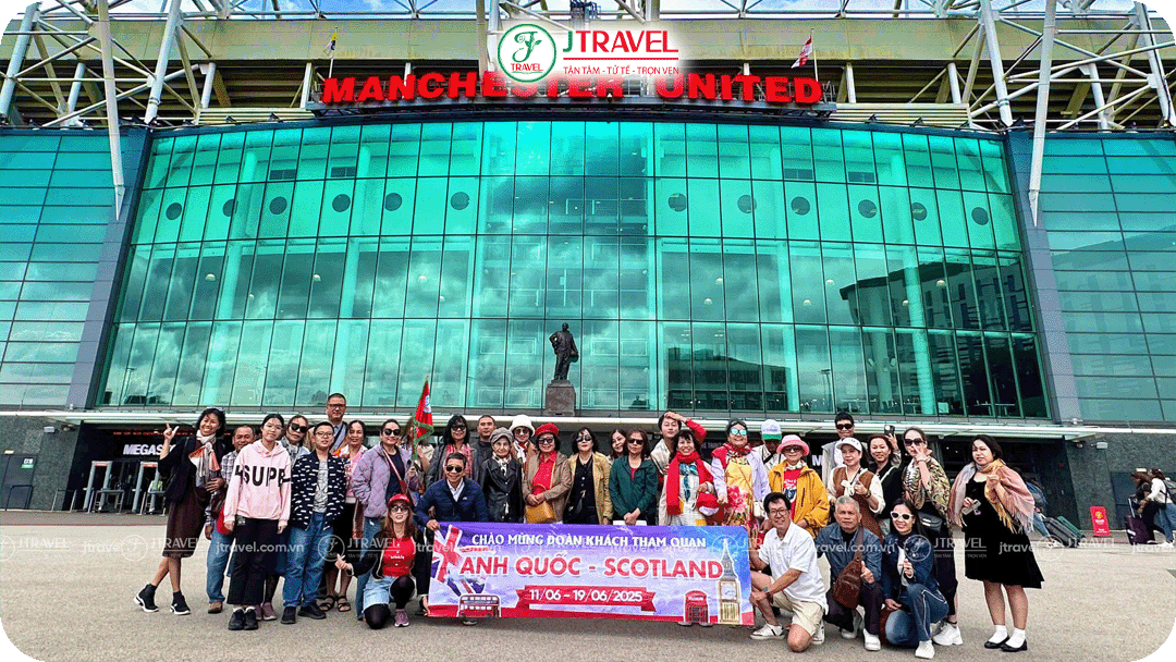 Sân vận động Old Trafford – điểm dừng không thể thiếu của người yêu bóng đá tại thành phố Manchester