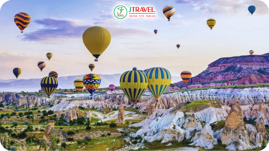 Cappadocia - Địa điểm ngắm khinh khí cầu đẹp nhất Thổ Nhĩ Kỳ