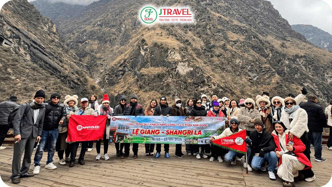 Đoàn khách Nam Dược Tham quan Lệ Giang - Shangrila